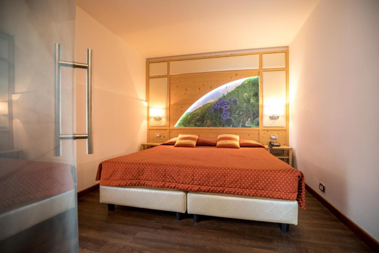 Hotel Touring Predazzo Exterior foto